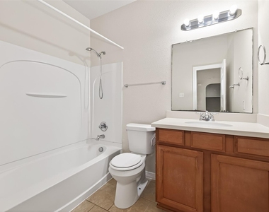 24526 Avellino Court - Photo Thumbnail 37