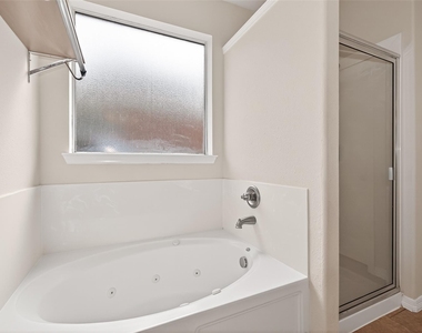 24526 Avellino Court - Photo Thumbnail 28