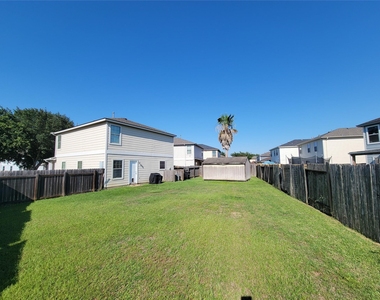 18235 Valebluff Lane - Photo Thumbnail 25