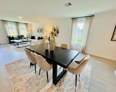 2126 Mosaic Valley Court - Photo Thumbnail 16