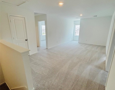 2126 Mosaic Valley Court - Photo Thumbnail 24