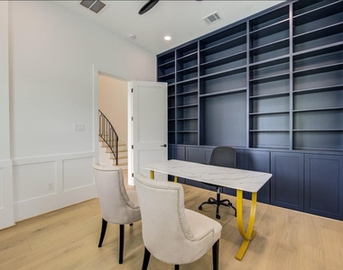 1726 Wilde Rock Way - Photo Thumbnail 6