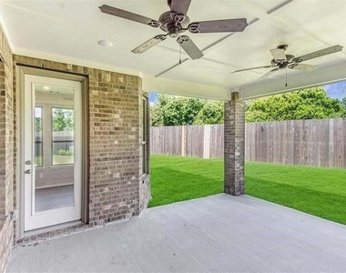 25435 Kidwiler Drive - Photo Thumbnail 9