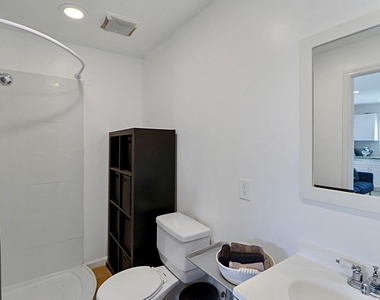 5951 Yarwell Drive - Photo Thumbnail 22