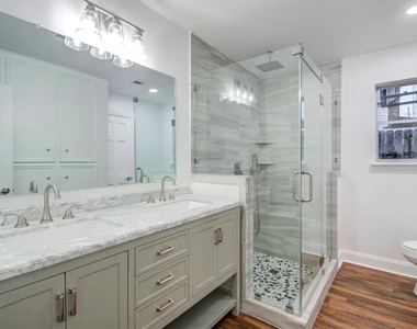 17211 Rolling Creek Drive - Photo Thumbnail 5
