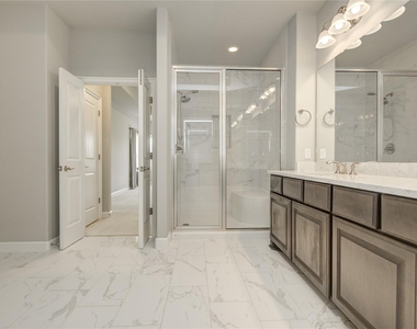 26510 Crimson Bluff Lane - Photo Thumbnail 22