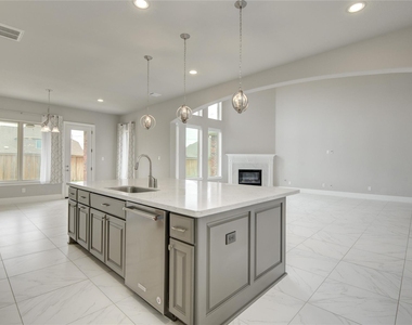 26510 Crimson Bluff Lane - Photo Thumbnail 11