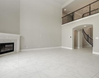 26510 Crimson Bluff Lane - Photo Thumbnail 8