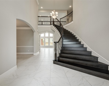 26510 Crimson Bluff Lane - Photo Thumbnail 3