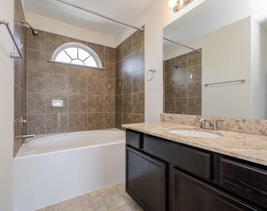 14839 Swansea Harbor Lane - Photo Thumbnail 22