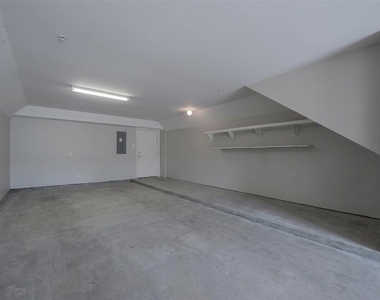 7650 Springhill Street - Photo Thumbnail 23
