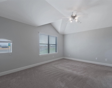 7650 Springhill Street - Photo Thumbnail 12