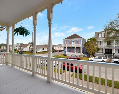 1604 Ave L - Photo Thumbnail 3