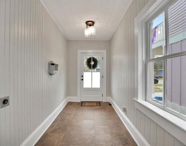 1604 Ave L - Photo Thumbnail 4
