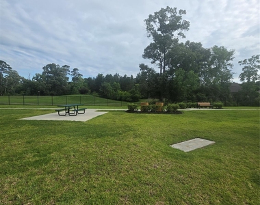 1942 Barrett Gables Drive - Photo Thumbnail 35