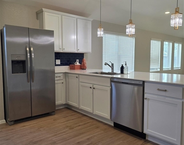 1942 Barrett Gables Drive - Photo Thumbnail 10
