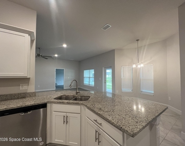 8729 Waterstone Boulevard - Photo Thumbnail 3