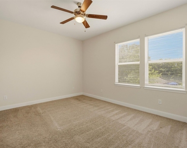 2218 Bringhurst Street - Photo Thumbnail 20