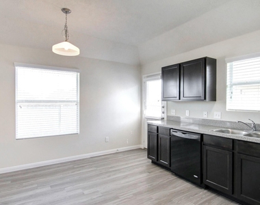 12724 Rio Lindo Street - Photo Thumbnail 1