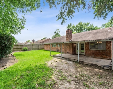 239 Blackwater Lane - Photo Thumbnail 28