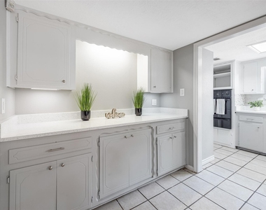 239 Blackwater Lane - Photo Thumbnail 15