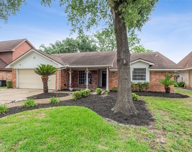 239 Blackwater Lane - Photo Thumbnail 1