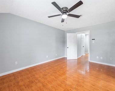 239 Blackwater Lane - Photo Thumbnail 21