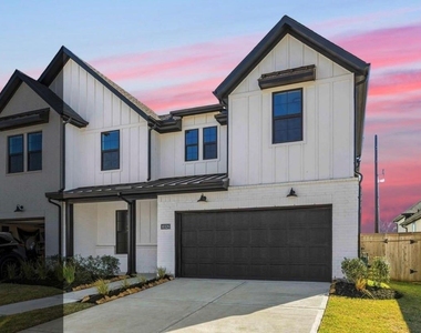 10326 Water Harbor Drive - Photo Thumbnail 1