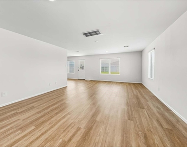 24027 Laurel Farms Drive - Photo Thumbnail 3