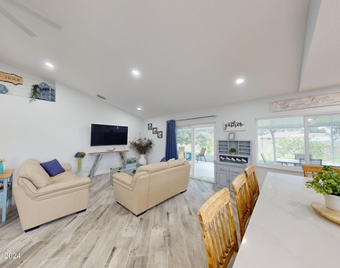 297 Butler Avenue Ne - Photo Thumbnail 18