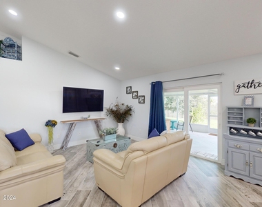 297 Butler Avenue Ne - Photo Thumbnail 10