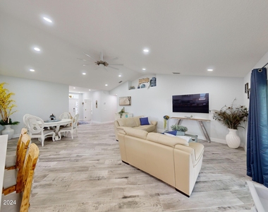 297 Butler Avenue Ne - Photo Thumbnail 11