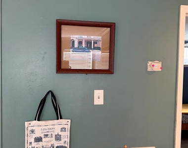 2808 Columbia Street - Photo Thumbnail 1