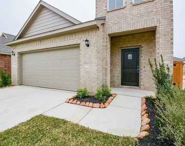 21278 Catalina Palm Drive - Photo Thumbnail 2