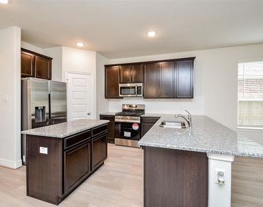 21278 Catalina Palm Drive - Photo Thumbnail 12