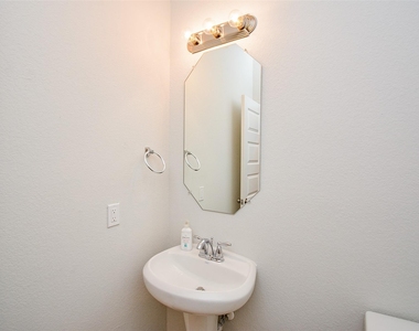 21278 Catalina Palm Drive - Photo Thumbnail 27