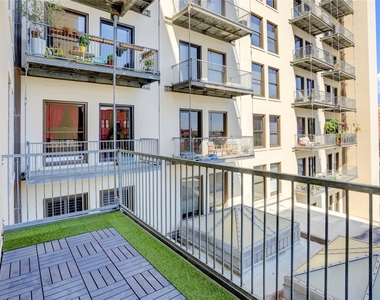 915 Franklin Street - Photo Thumbnail 9