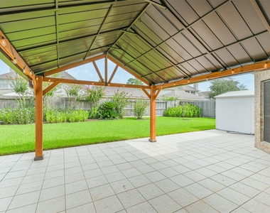 11918 Mariposa Canyon Drive - Photo Thumbnail 9