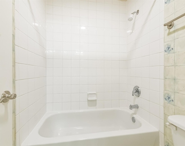 11918 Mariposa Canyon Drive - Photo Thumbnail 48