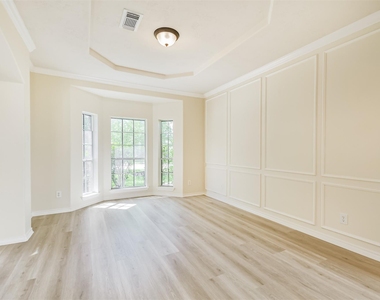 11918 Mariposa Canyon Drive - Photo Thumbnail 26