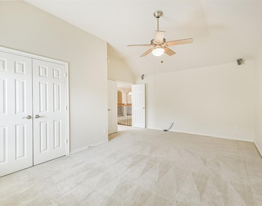 11918 Mariposa Canyon Drive - Photo Thumbnail 44