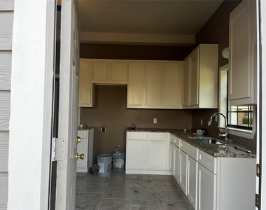 141 County Road 725 - Photo Thumbnail 2