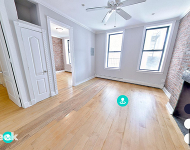 Avenue B - Photo Thumbnail 2