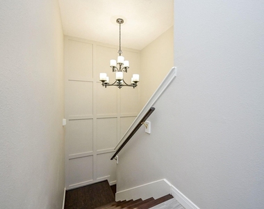 10607 Criswell Drive - Photo Thumbnail 18