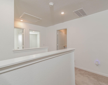 5727 Finely Run Street - Photo Thumbnail 10