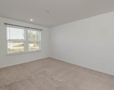 5727 Finely Run Street - Photo Thumbnail 12