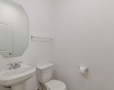 5727 Finely Run Street - Photo Thumbnail 9