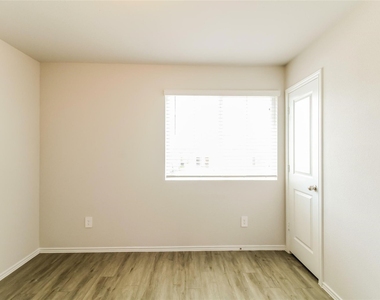 2546 Grayling - Photo Thumbnail 8