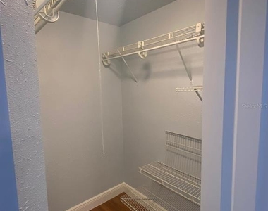 2612 Grassy Point Drive - Photo Thumbnail 14