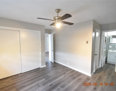 302 Danube Avenue - Photo Thumbnail 11